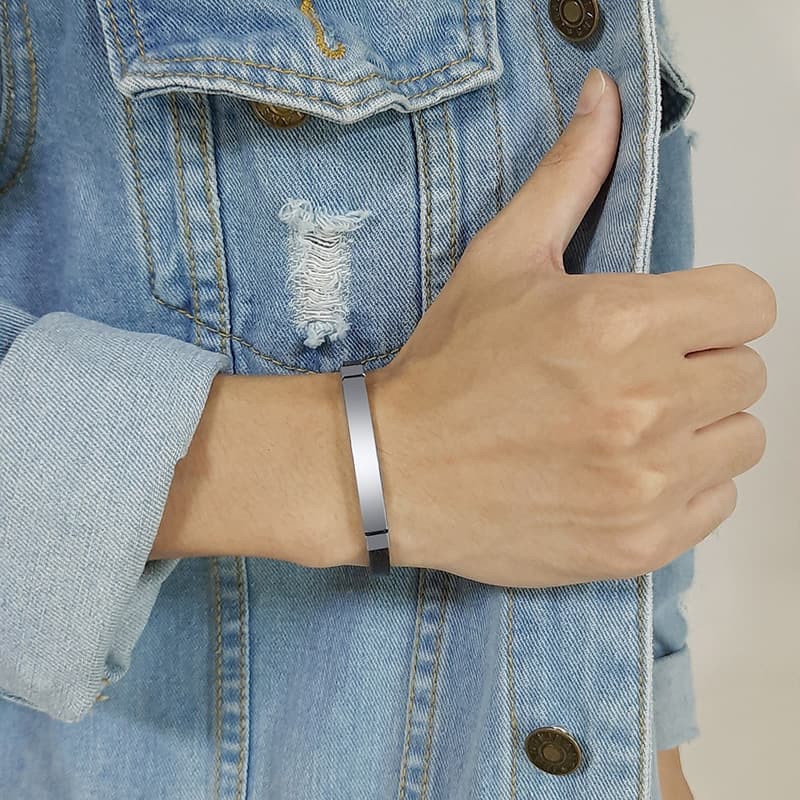 ブレスレットメンズ 上質レザー アクセサリー ブレスレット