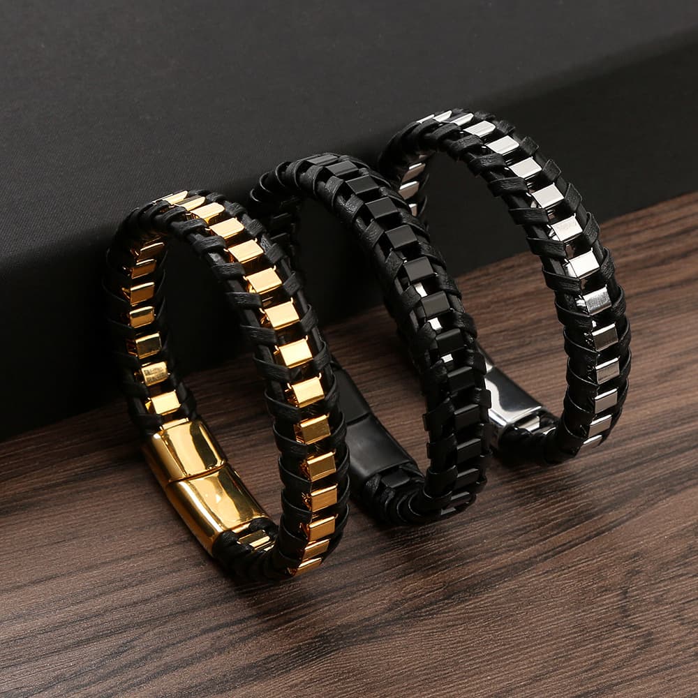 ブレスレットメンズ 編み込み革紐メタル アクセサリー