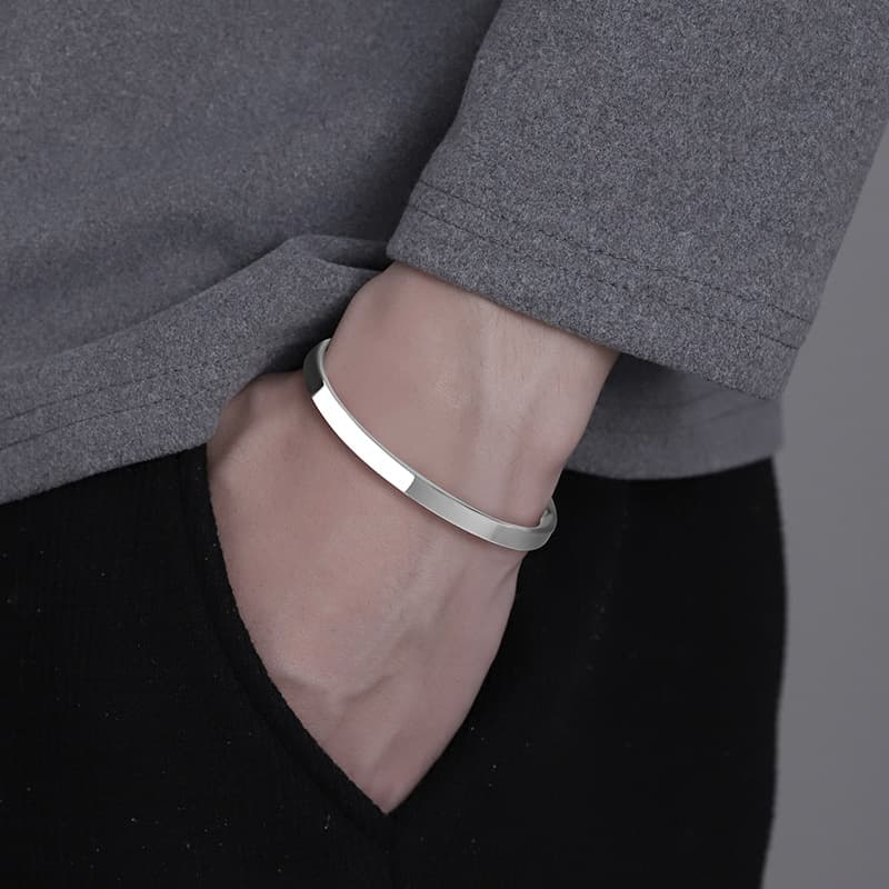 ブレスレットメンズ シンプル上質バングル